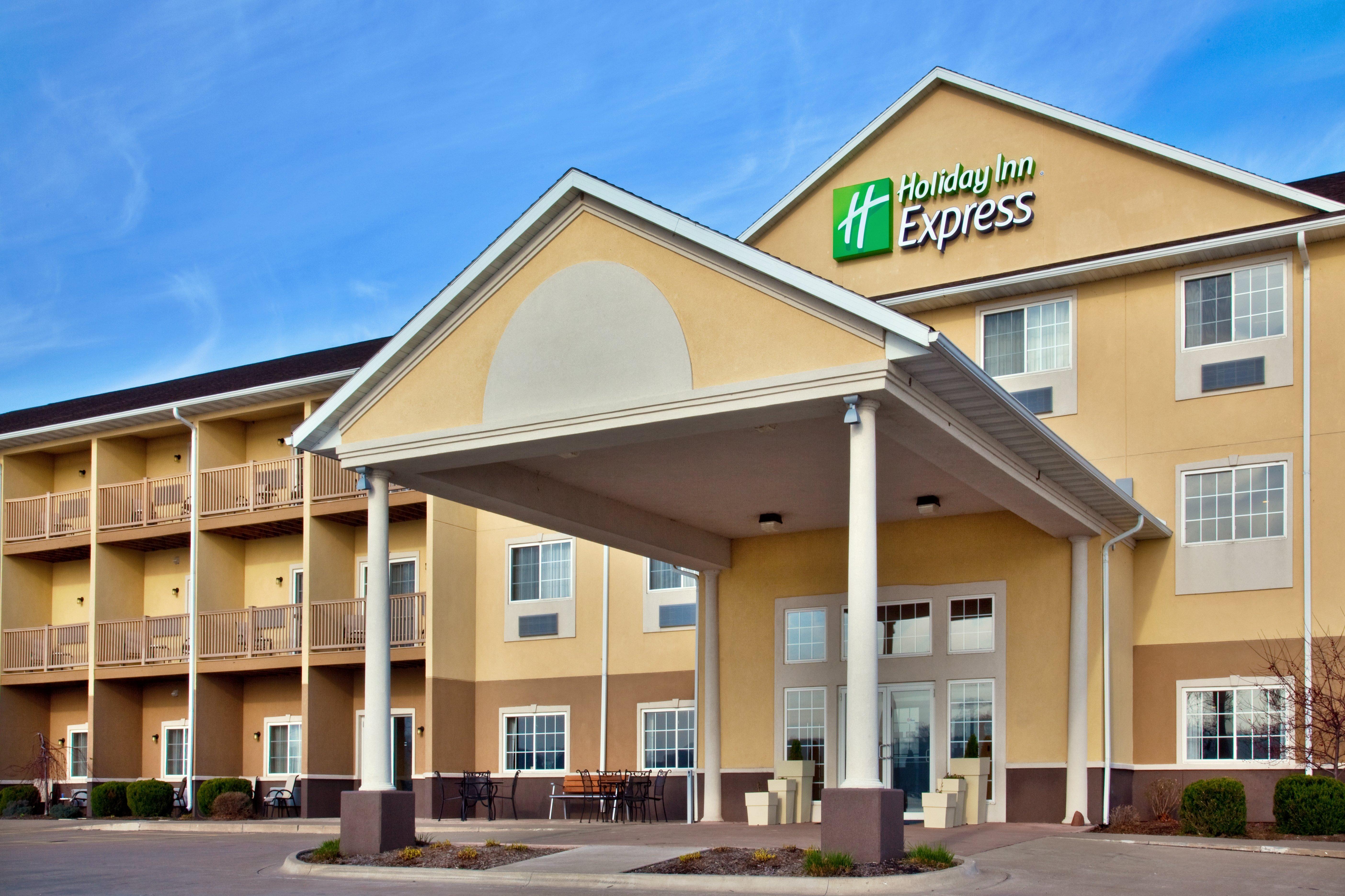 Holiday Inn Express Le Claire Riverfront-Davenport By Ihg Exterior foto