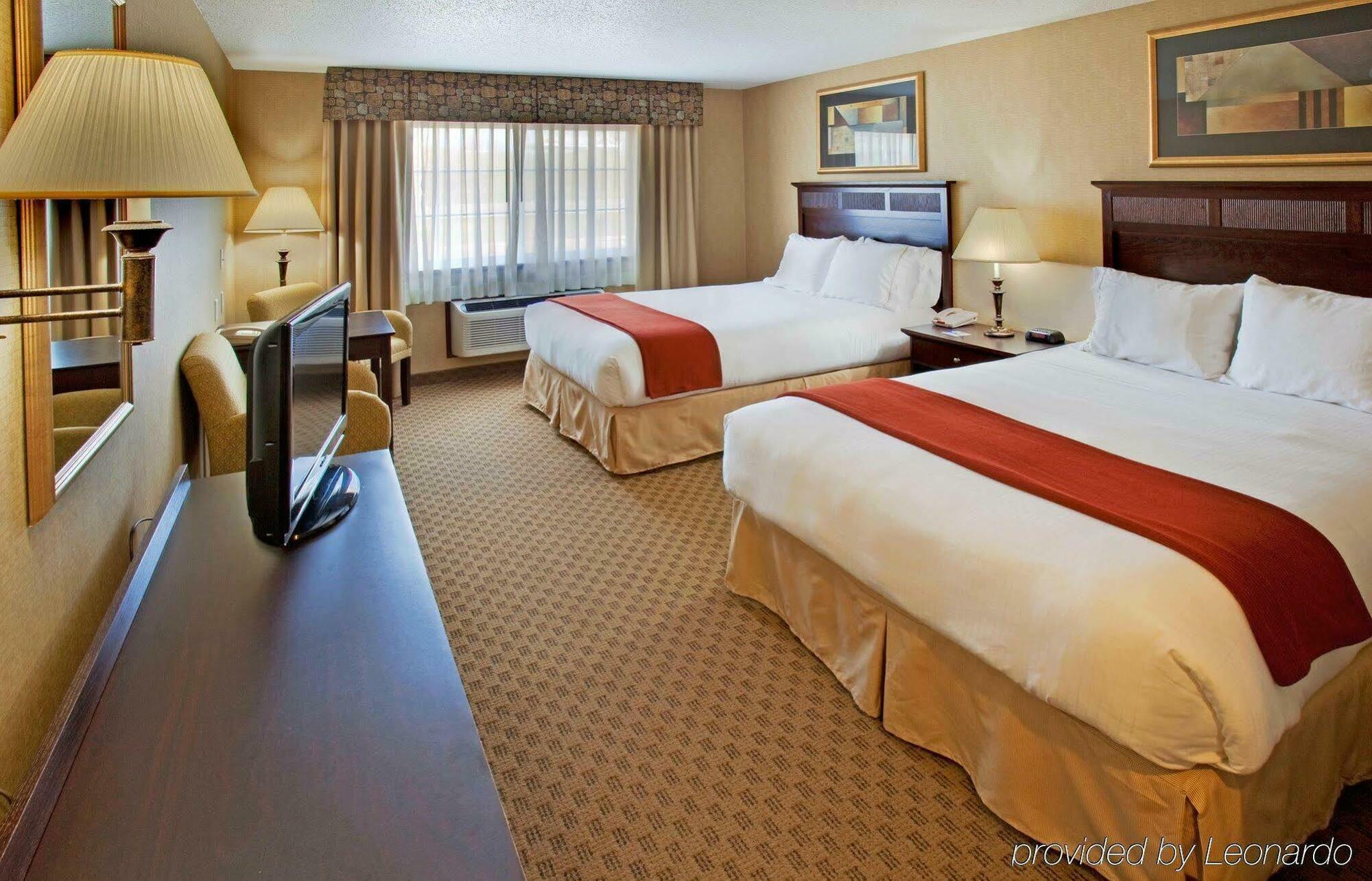 Holiday Inn Express Le Claire Riverfront-Davenport By Ihg Exterior foto
